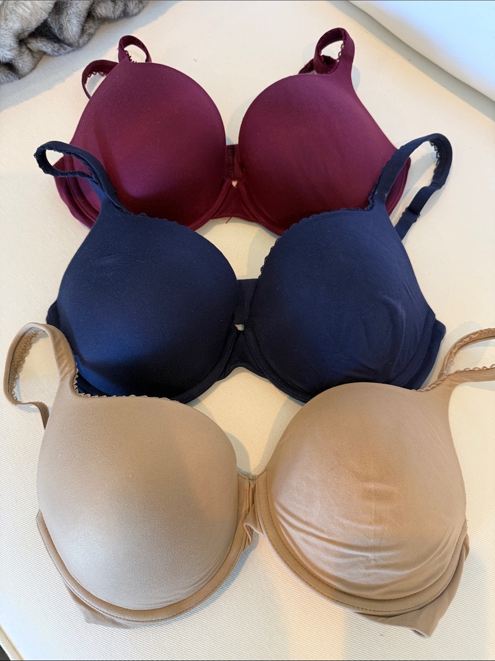 Victoria's Secret 3-Pack T-Shirt Bras in Burgundy, Navy & Nude